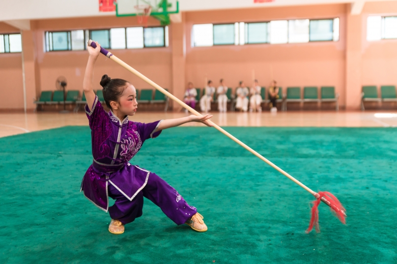 高温下的磨砺！580名学生亮相温州这场武术比赛