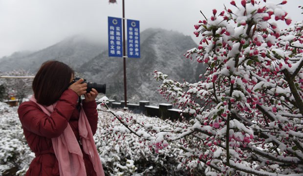 浙江磐安迎猴年第一场春雪