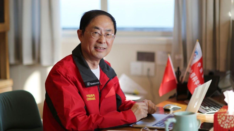 新华网：您对海洋二所未来的发展有什么样的规划或展望？